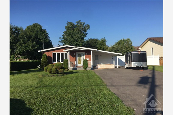 2176 BOYER Road, Orleans