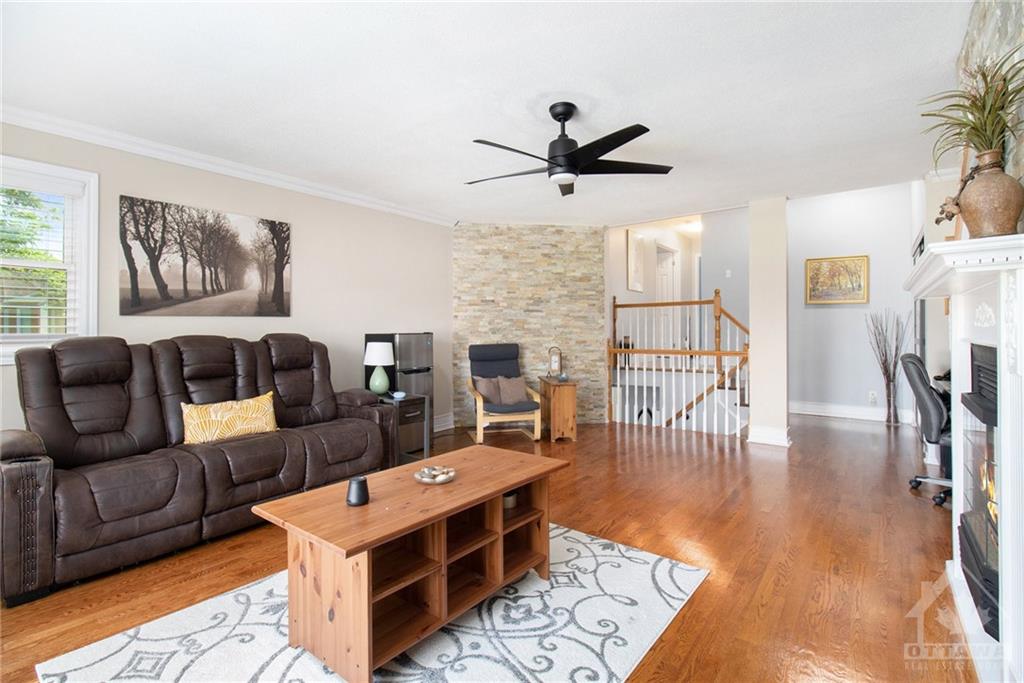 1614 CHAMPNEUF Drive