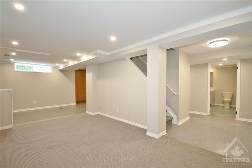 22 JAMES LEWIS Avenue