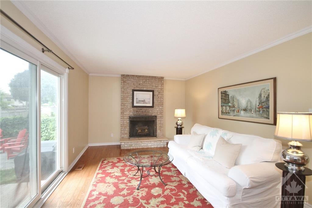 7 LEETOM Crescent
