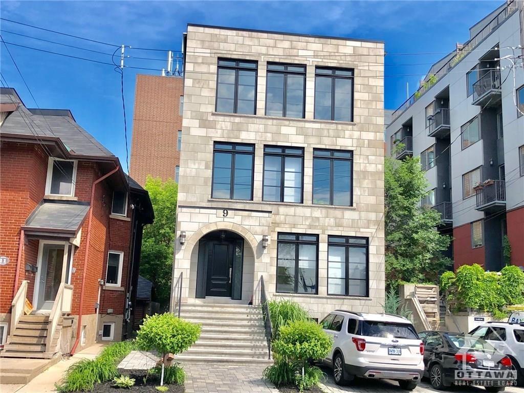 9 WILTON Crescent, #2