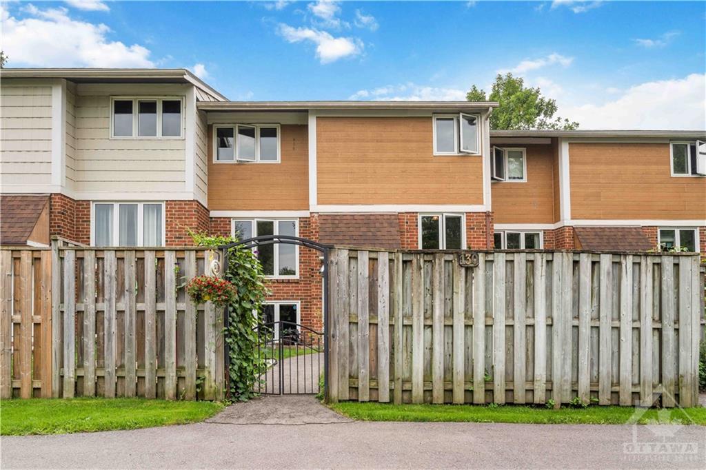 130 SALTER Crescent
