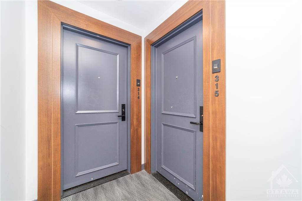 255 BAY Street, #315