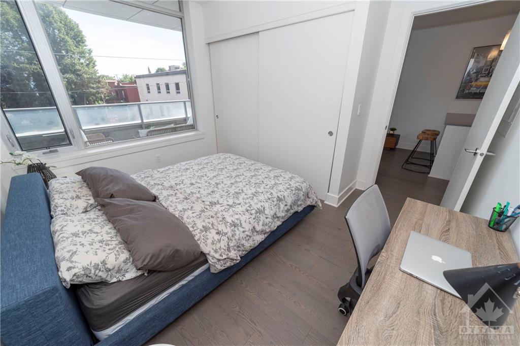 255 BAY Street, #315