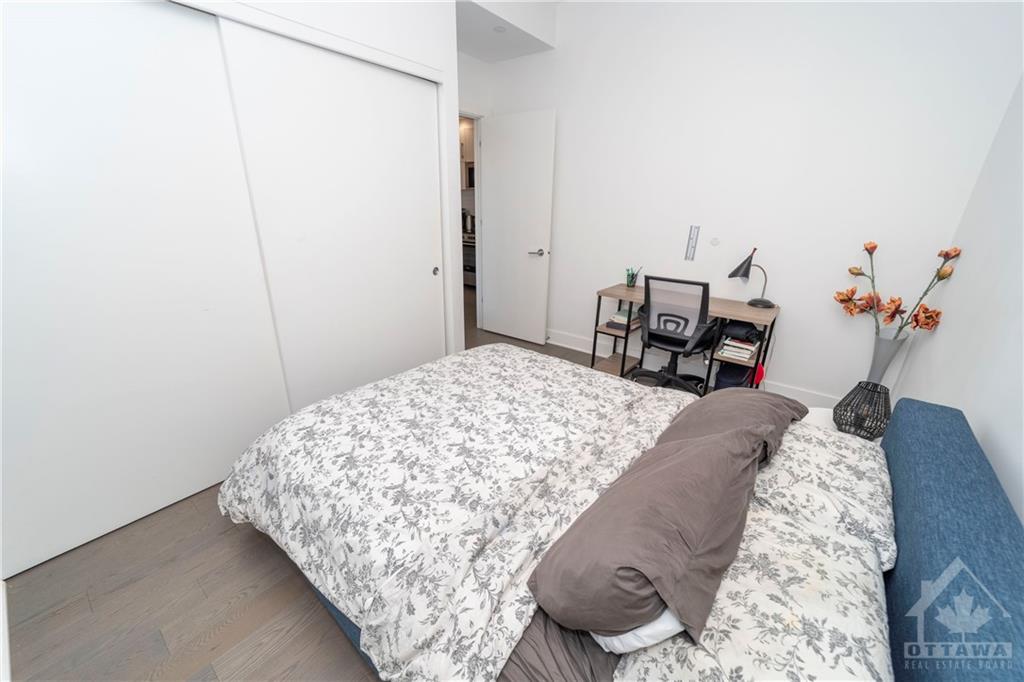 255 BAY Street, #315