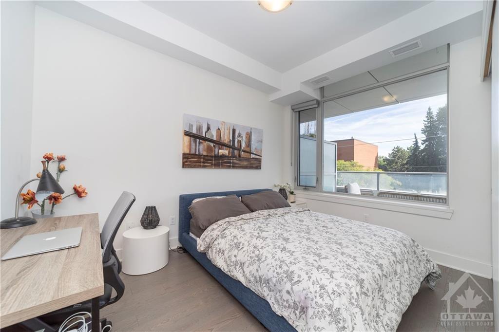 255 BAY Street, #315