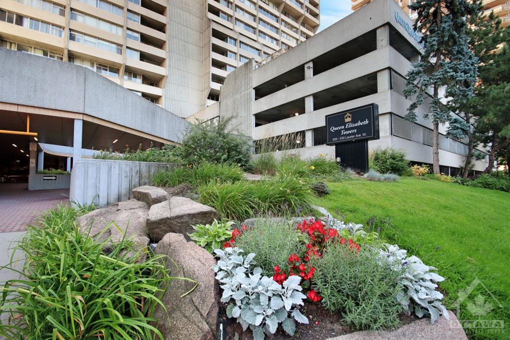 530 LAURIER Avenue, #2707