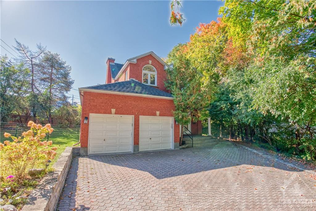 15 JULIANA Road