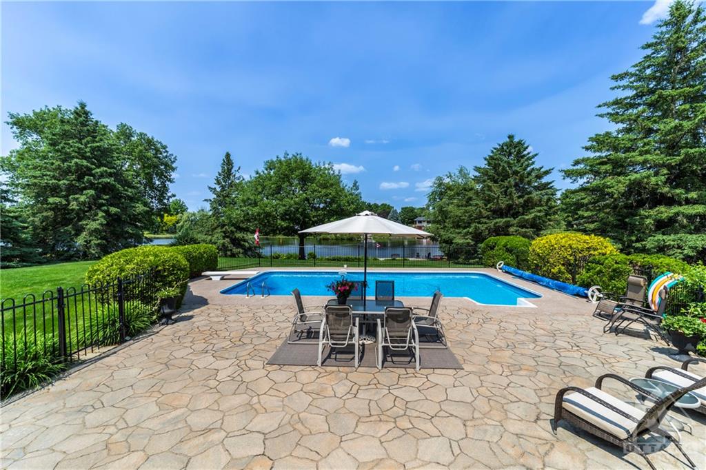 5533 SOUTH ISLAND PARK Drive