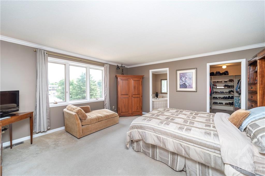 5533 SOUTH ISLAND PARK Drive