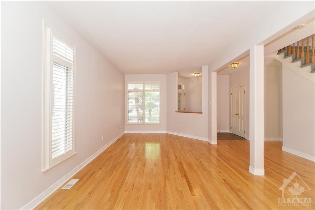 15 EVANSHEN Crescent