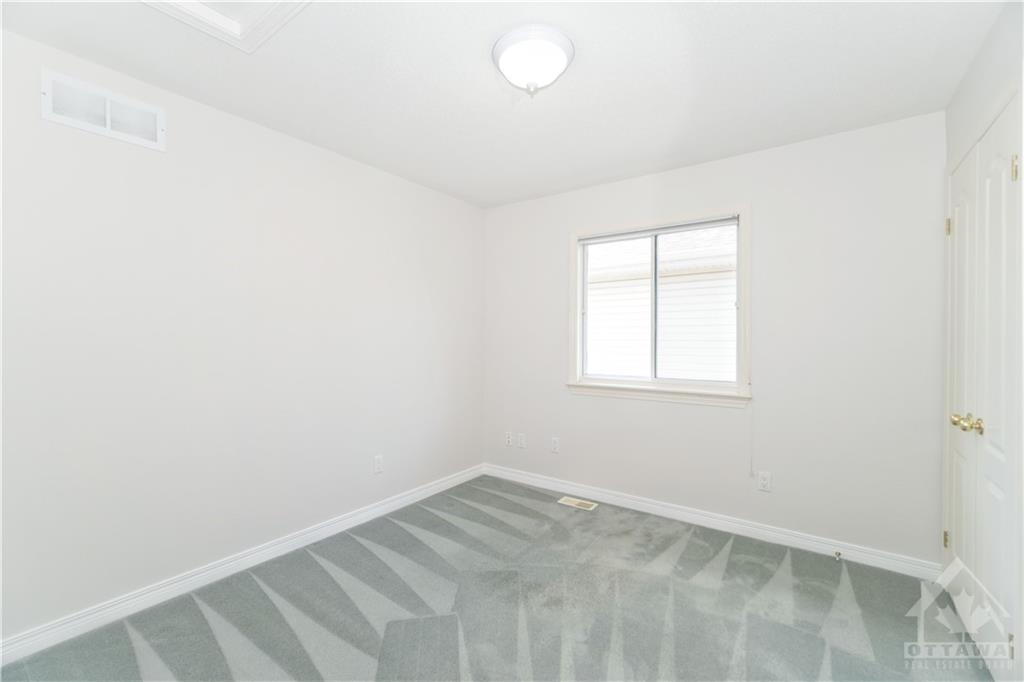 15 EVANSHEN Crescent