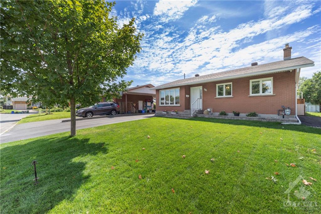 902 TROJAN Avenue