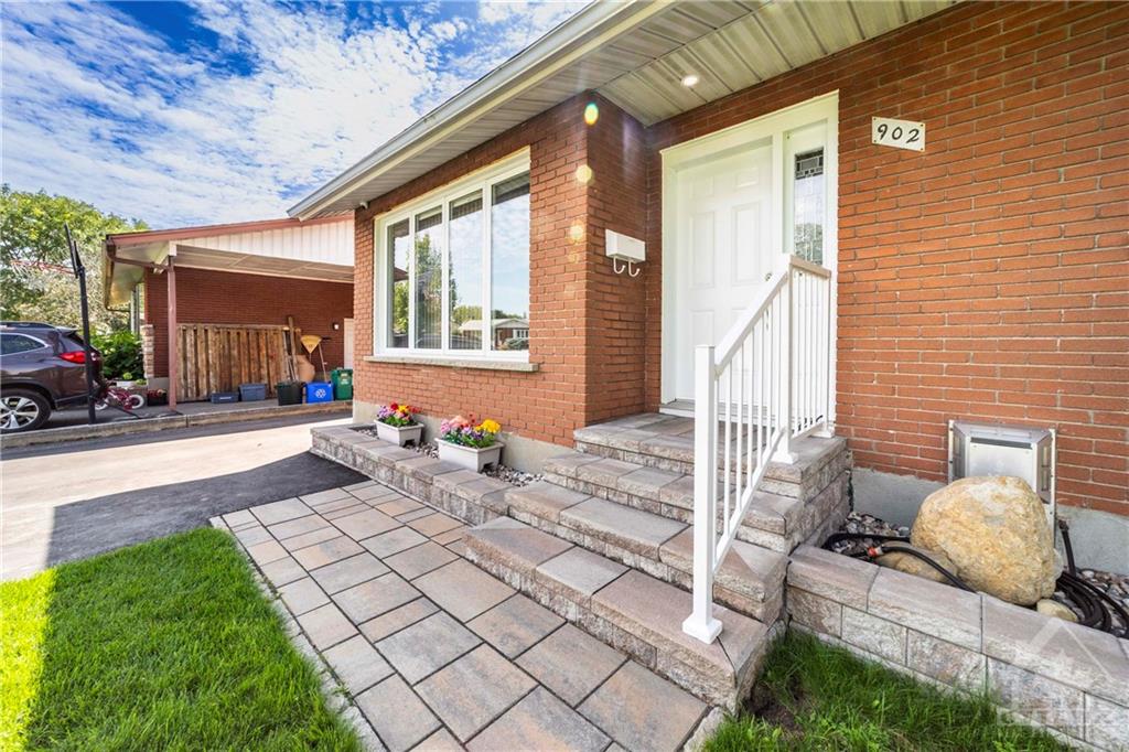 902 TROJAN Avenue