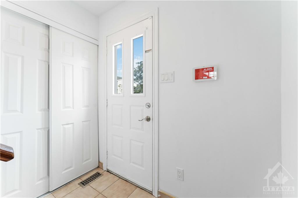93 CASTLEGREEN Private