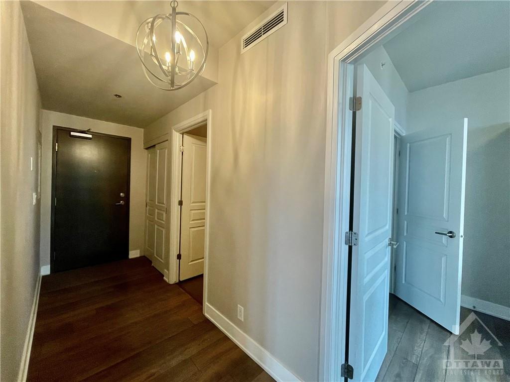 118 HOLMWOOD Avenue, #707