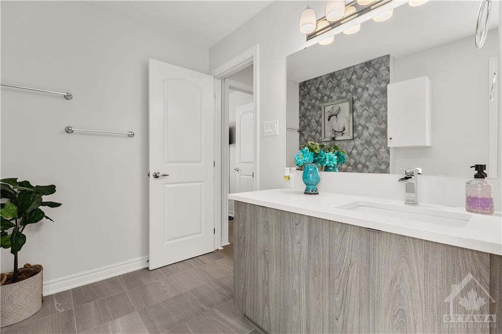 153 AUBRAIS Crescent