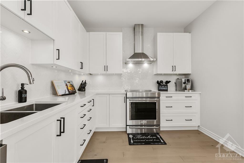 153 AUBRAIS Crescent
