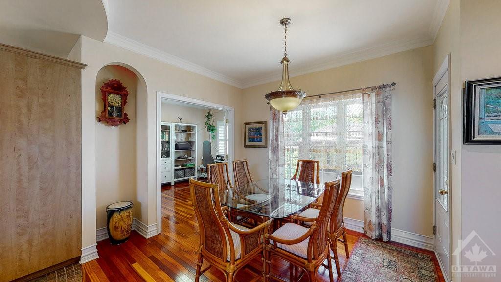 38 CHANTINE Drive