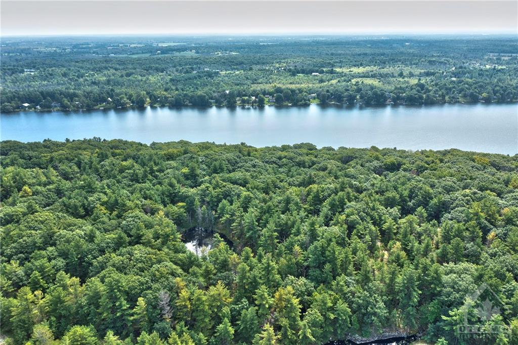 Lot 7-8 CONCESSION 5 Estate