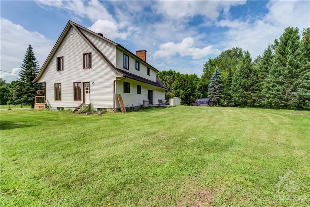 2770 PIERRETTE Drive