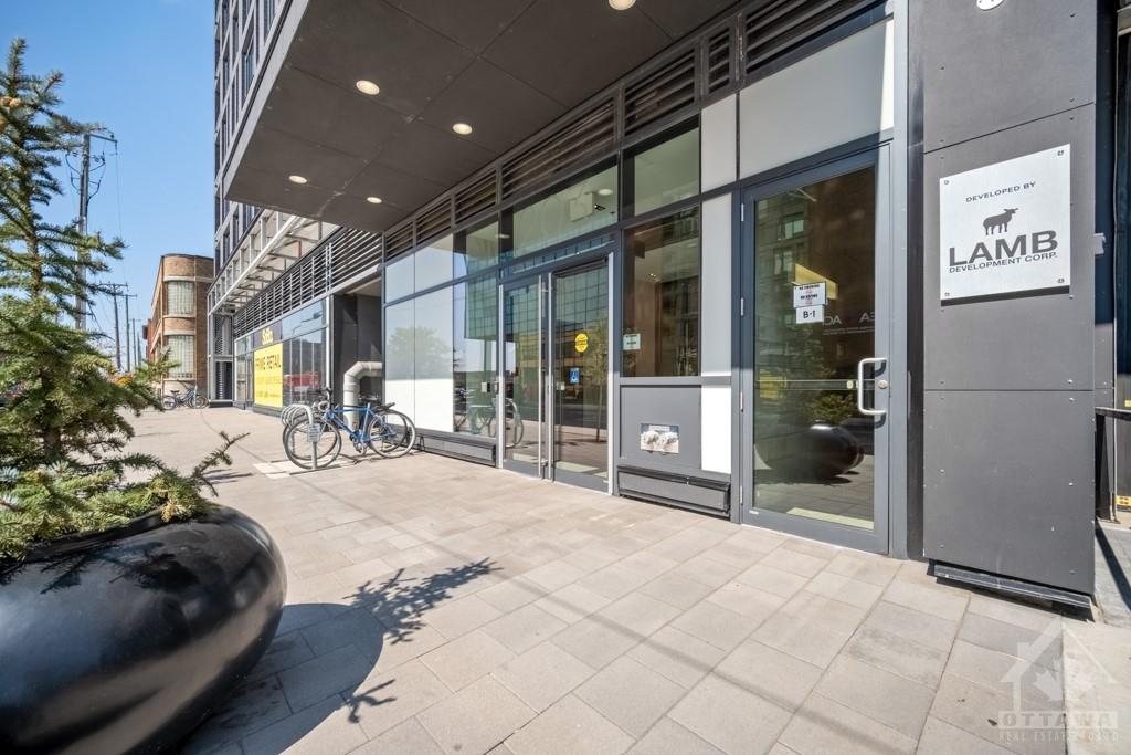 203 CATHERINE Street, #204