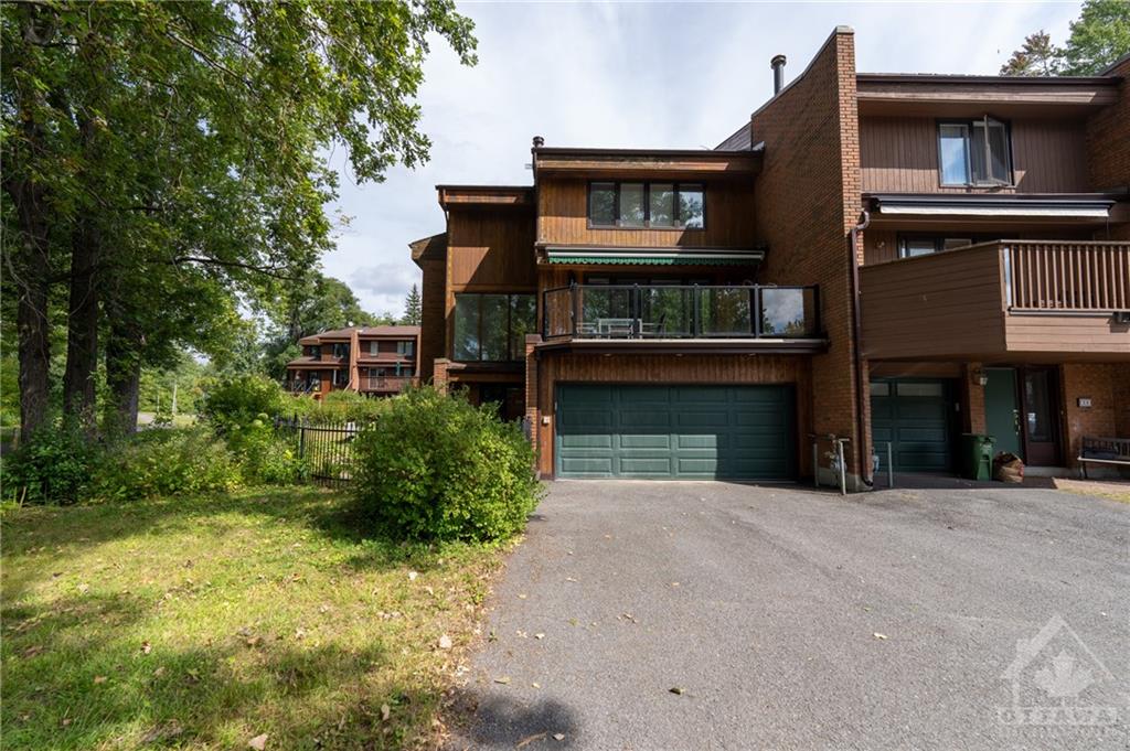 3 BIRCHDALE Avenue, #A