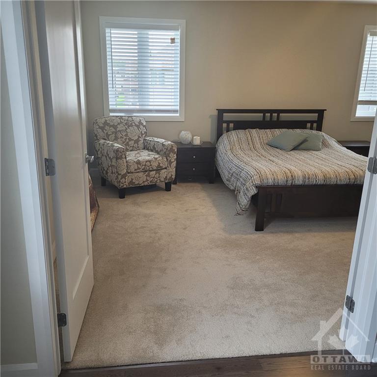 652 PARKVIEW Terrace