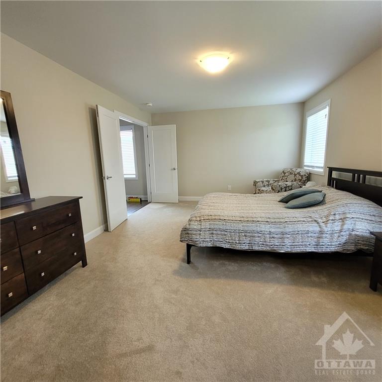 652 PARKVIEW Terrace