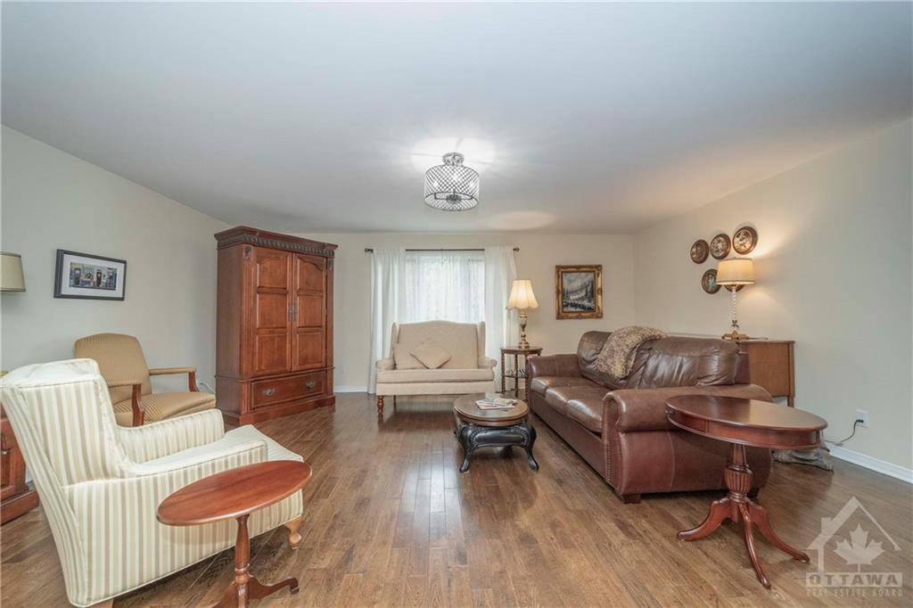 42 VIN VISTA Drive