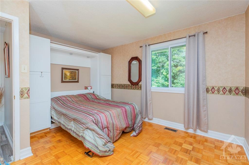 1084 EADIE Road