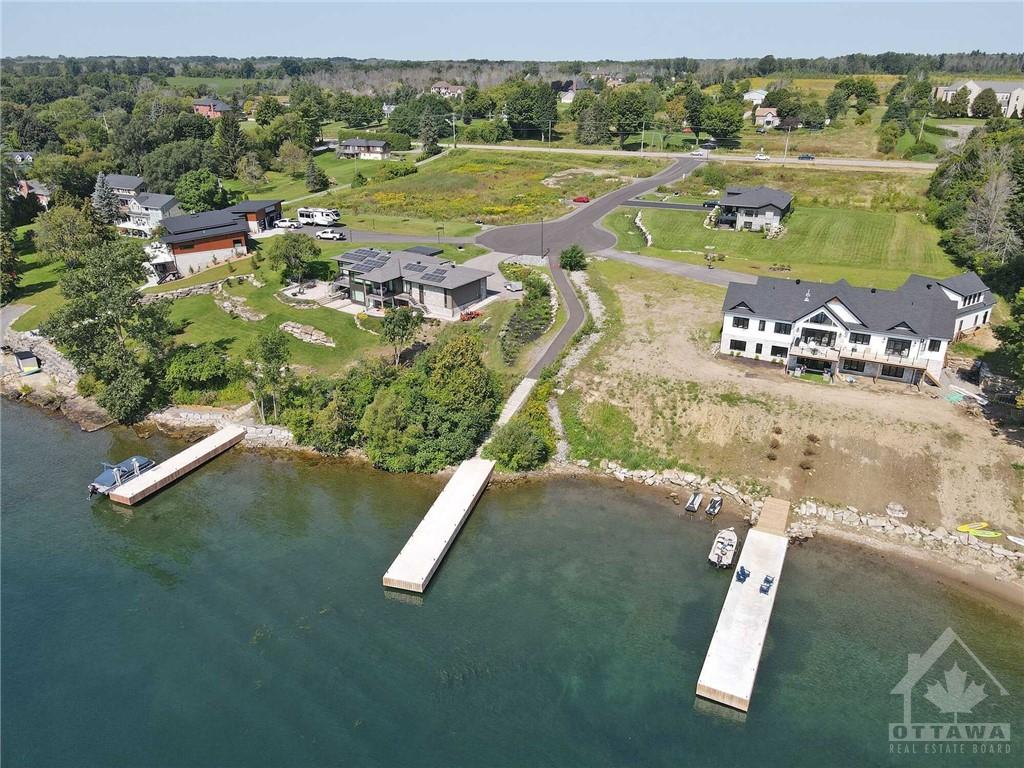 1 SHORESIDE Way