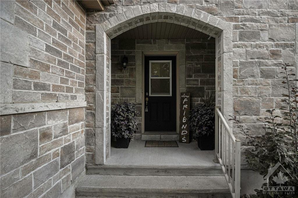 97 ASSELIN Street