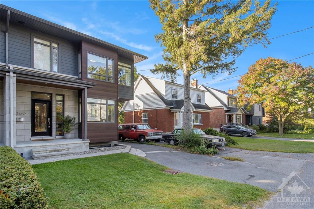 260 DUNCAIRN Avenue