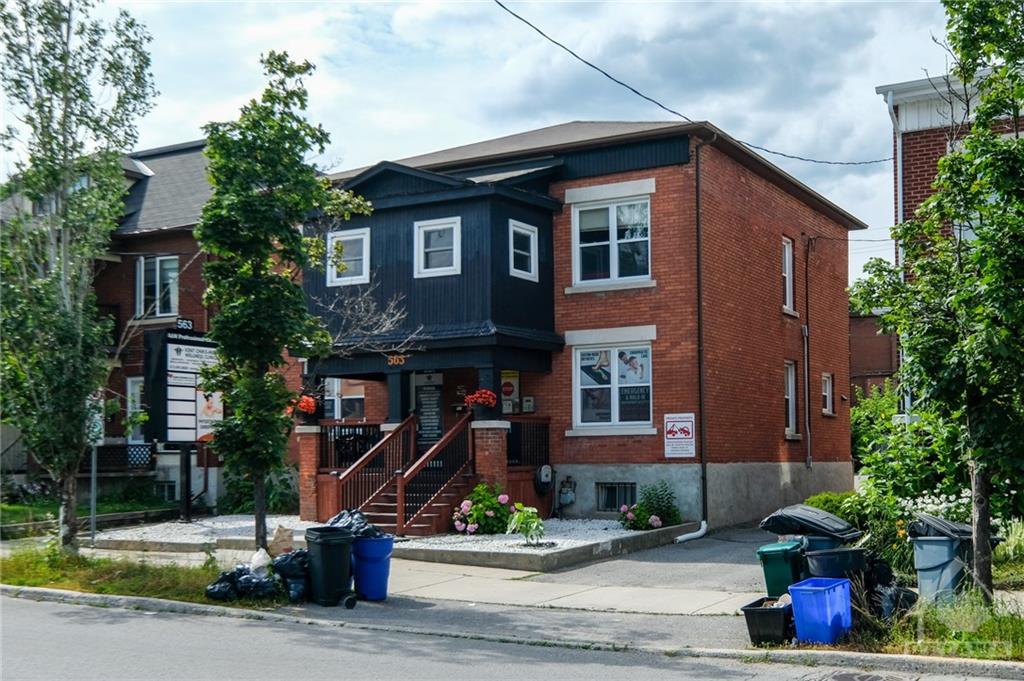 563 GLADSTONE Avenue S, #26