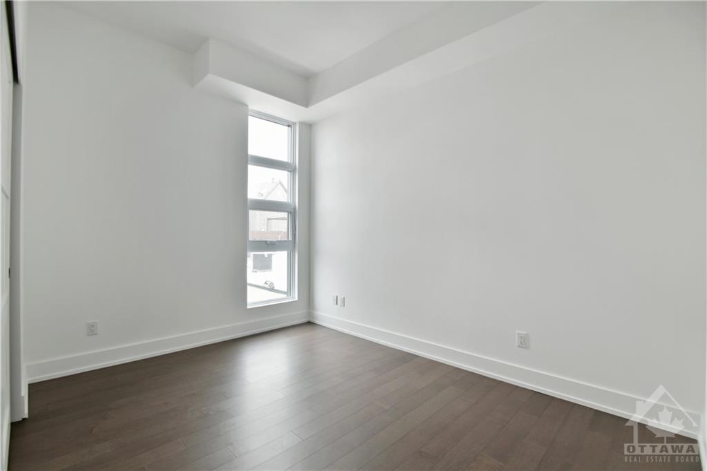 101 PINHEY Street, #303