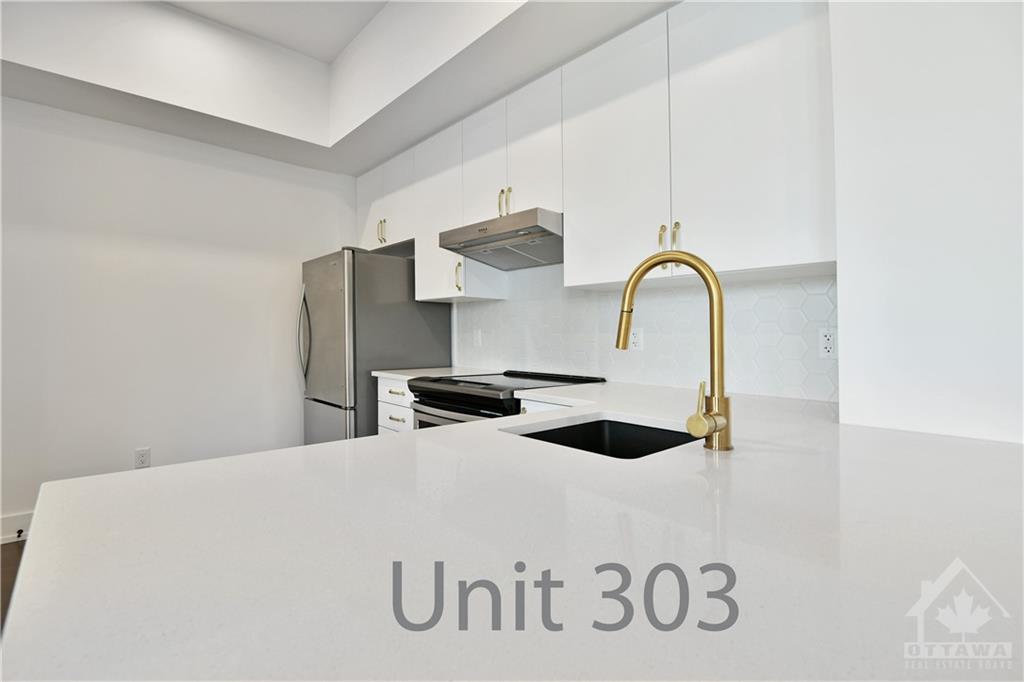 101 PINHEY Street, #303