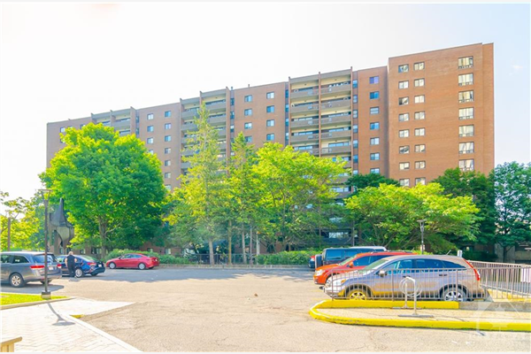 1100 AMBLESIDE Drive, Ottawa