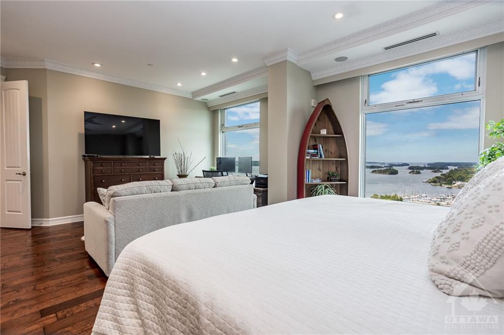 15 ST ANDREW Street, #2102