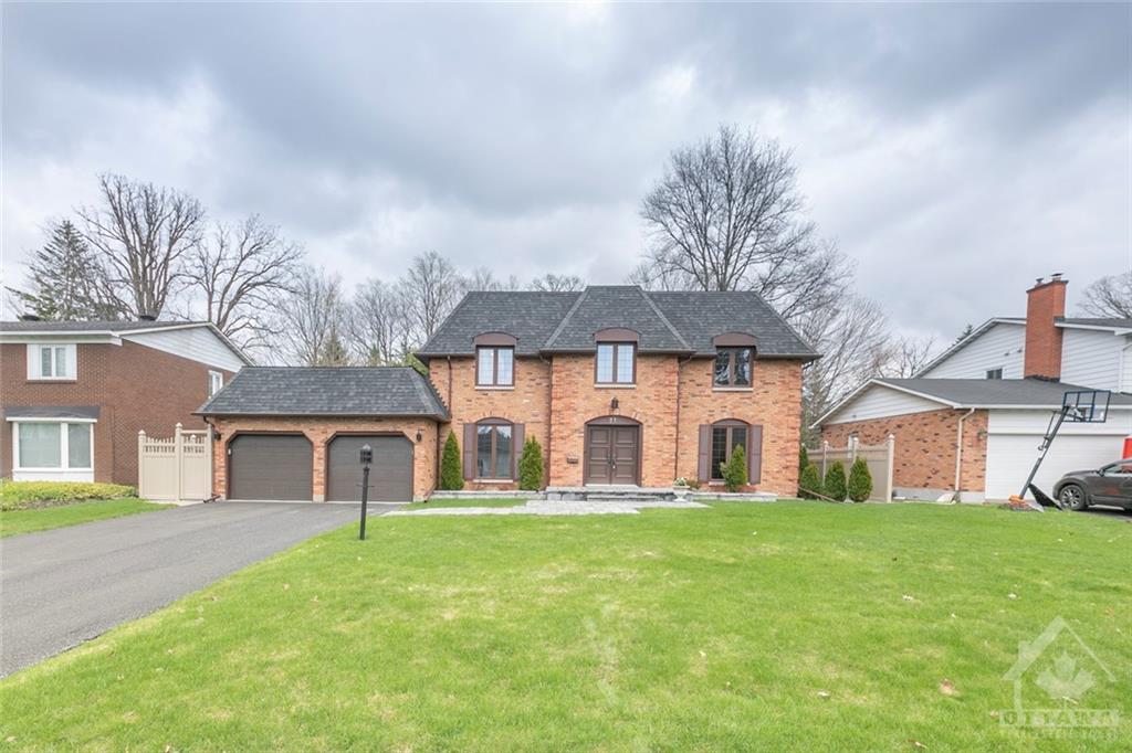 21 CHINOOK Crescent