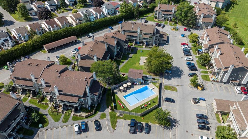 790 ST ANDRE Drive, #64A