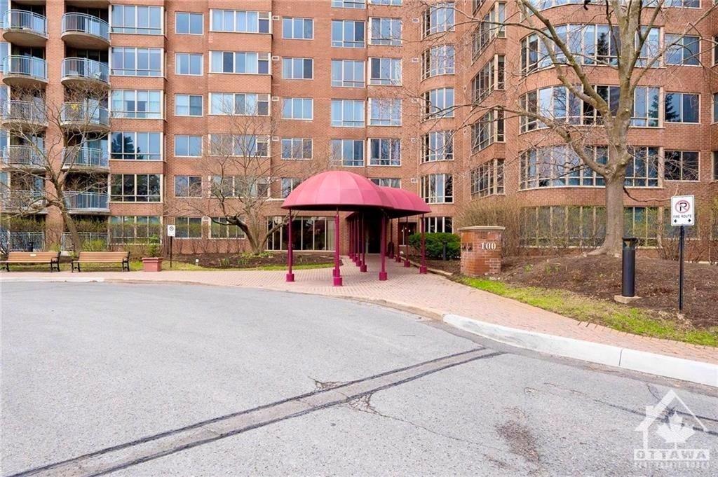 100 GRANT CARMAN Drive, #509