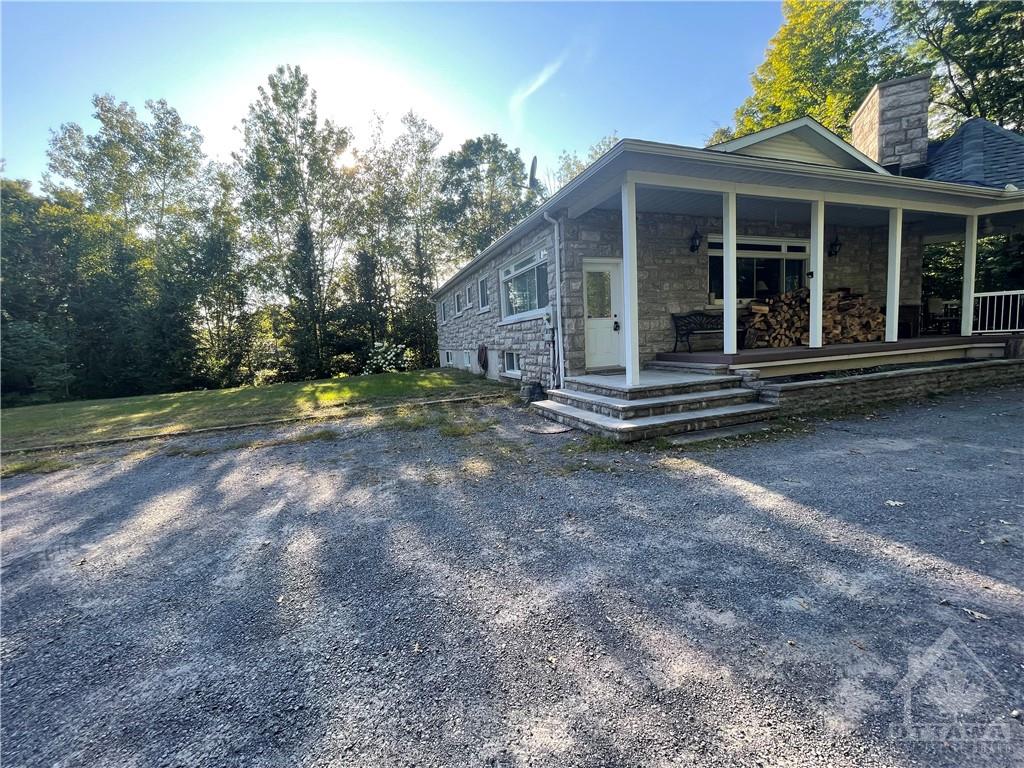 8405 COUNTY 17 Road