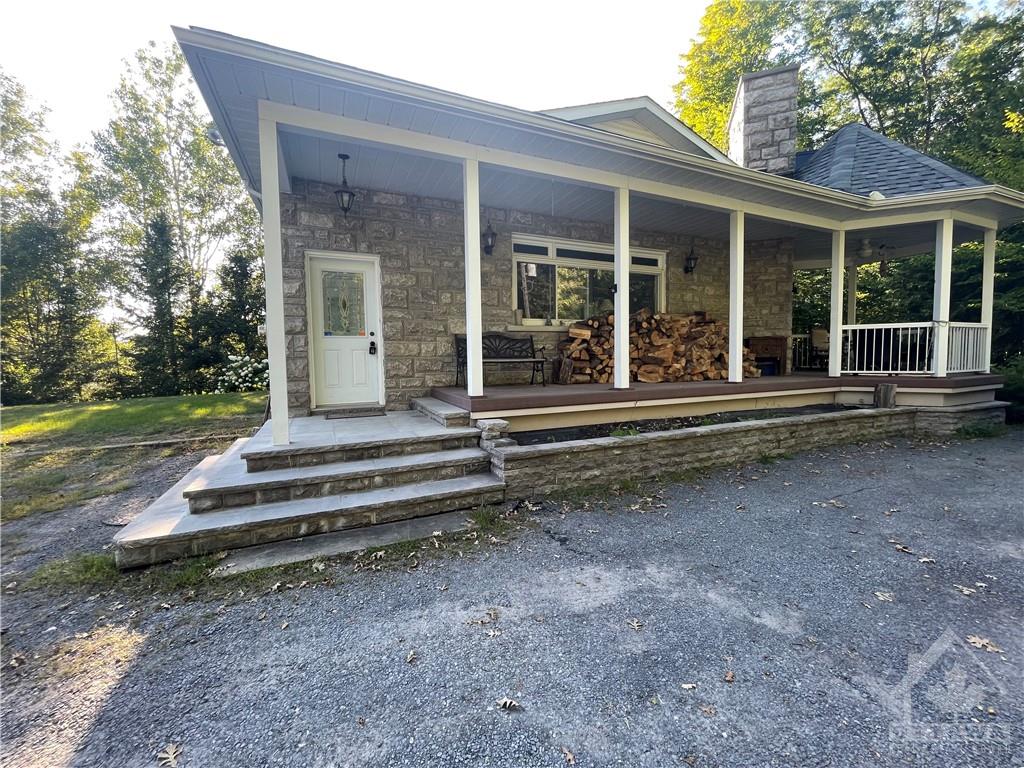 8405 COUNTY 17 Road
