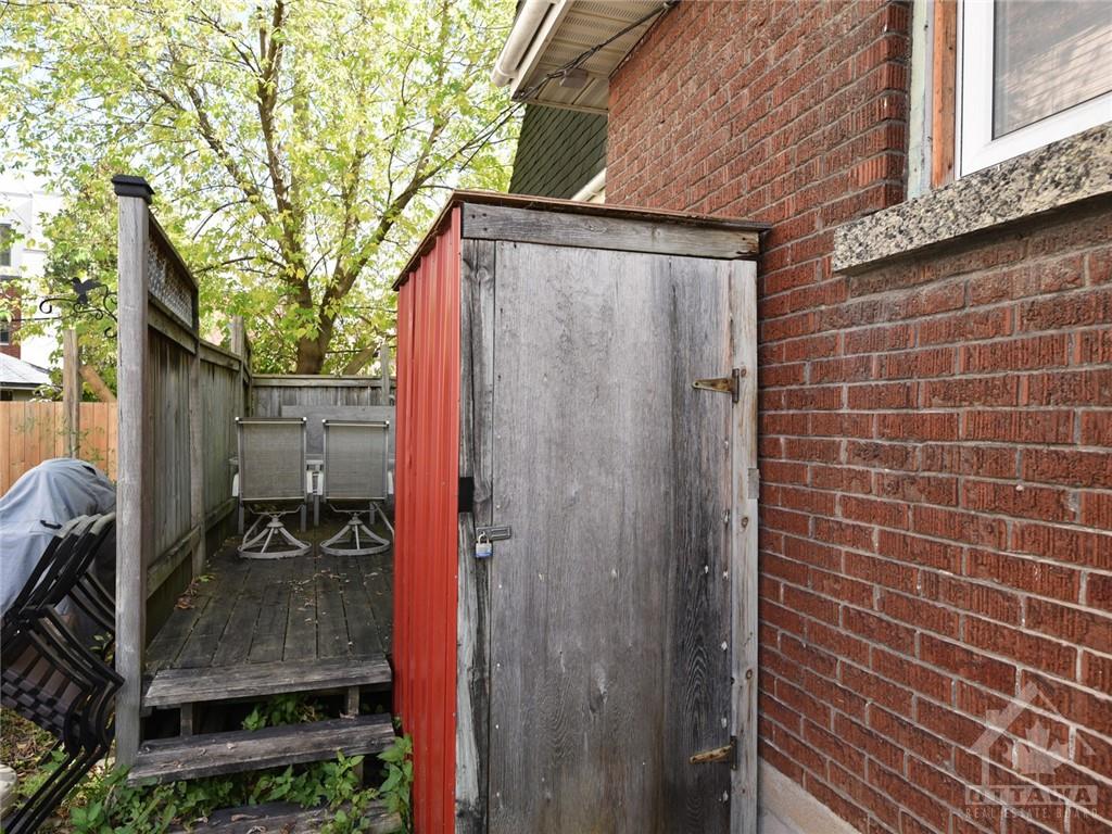 333 HINCHEY Avenue