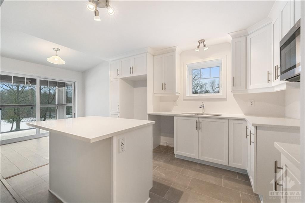 320 MONTEE OUTAOUAIS Street, #307