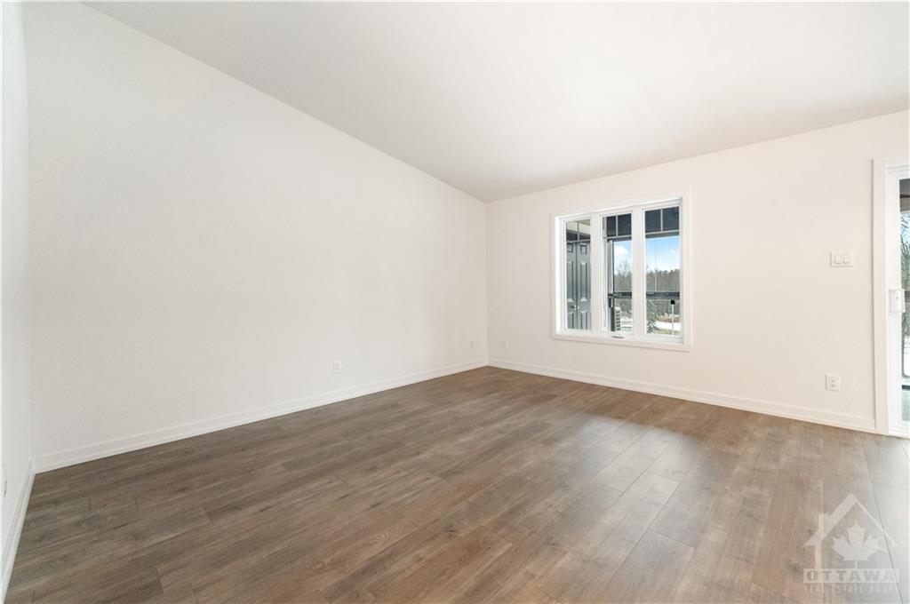 320 MONTEE OUTAOUAIS Street, #307