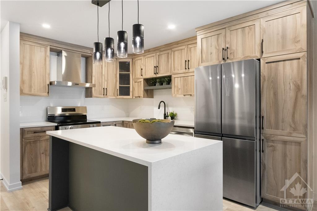 320 MONTEE OUTAOUAIS Street, #305