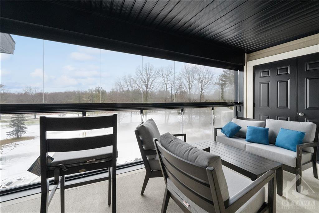 320 MONTEE OUTAOUAIS Street, #305