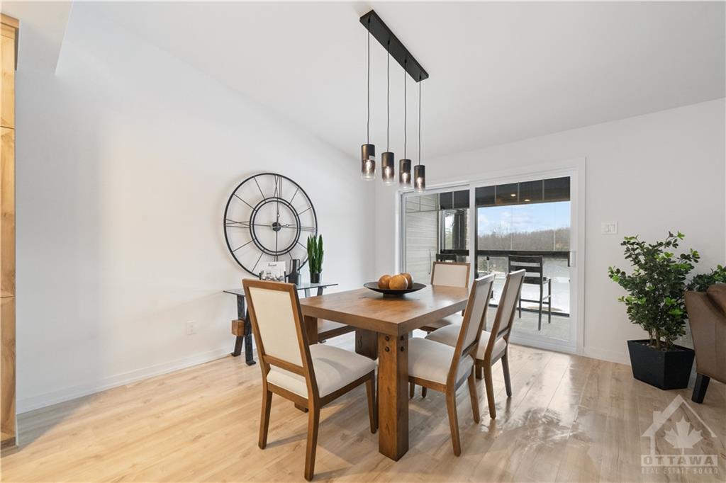 320 MONTEE OUTAOUAIS Street, #305